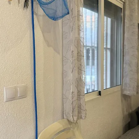Acogedor En La Playa Del Cura Торевьиа